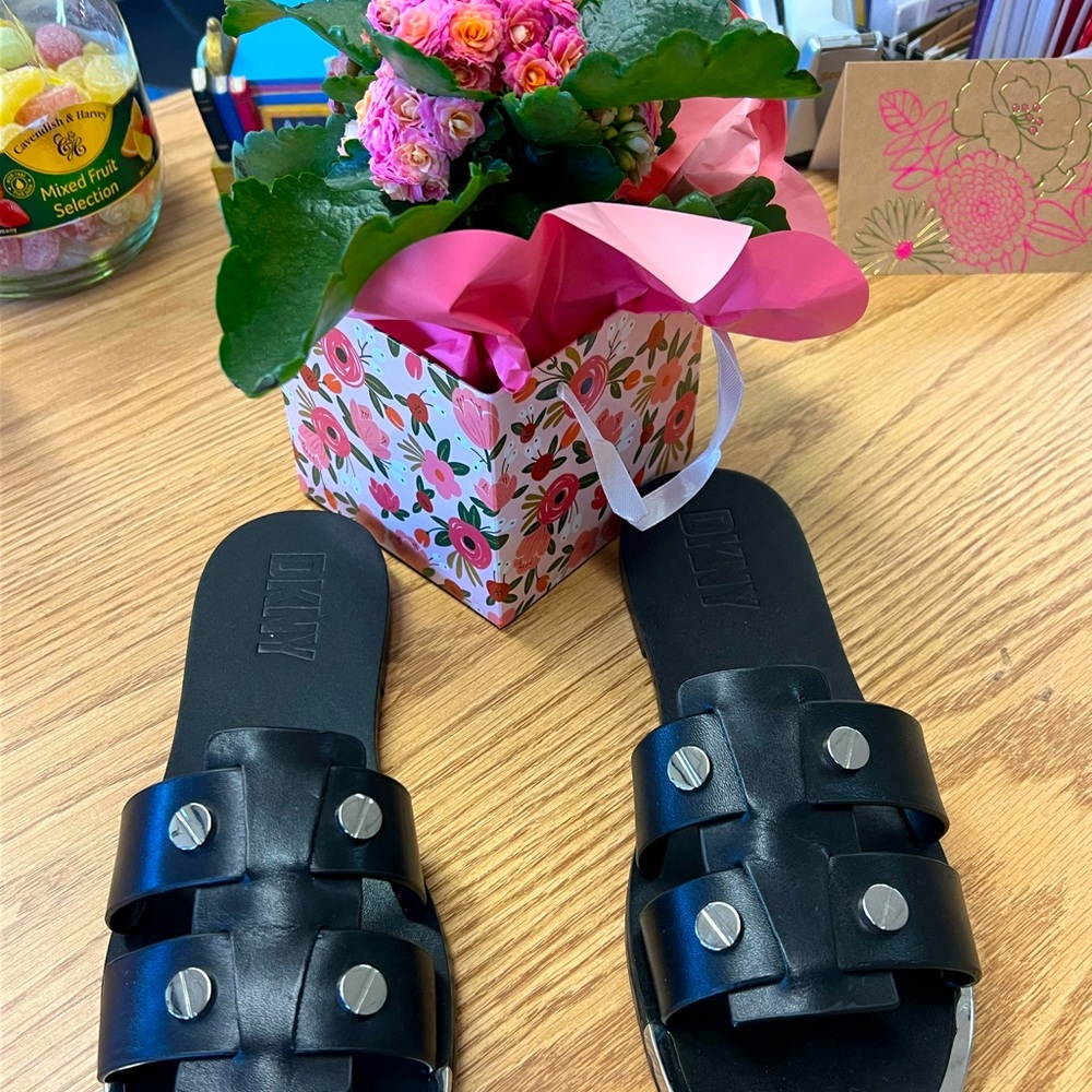 NWOT DKNY Sandals